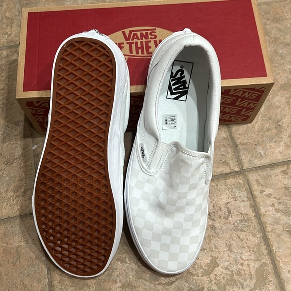 White checkerboard vans - Picture 6 of 6